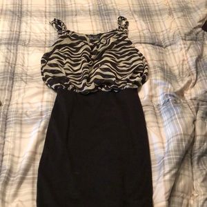 Cute fun mini dress!